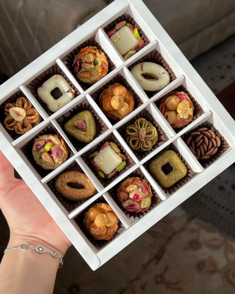 16 mignardises