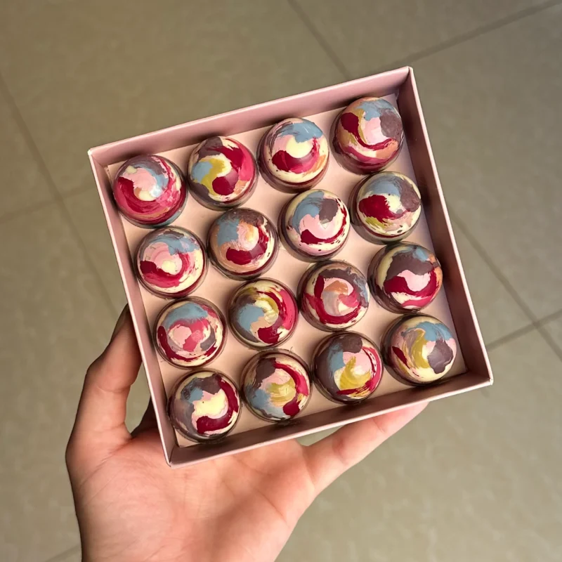 Création en chocolat Gourmandises de Racha