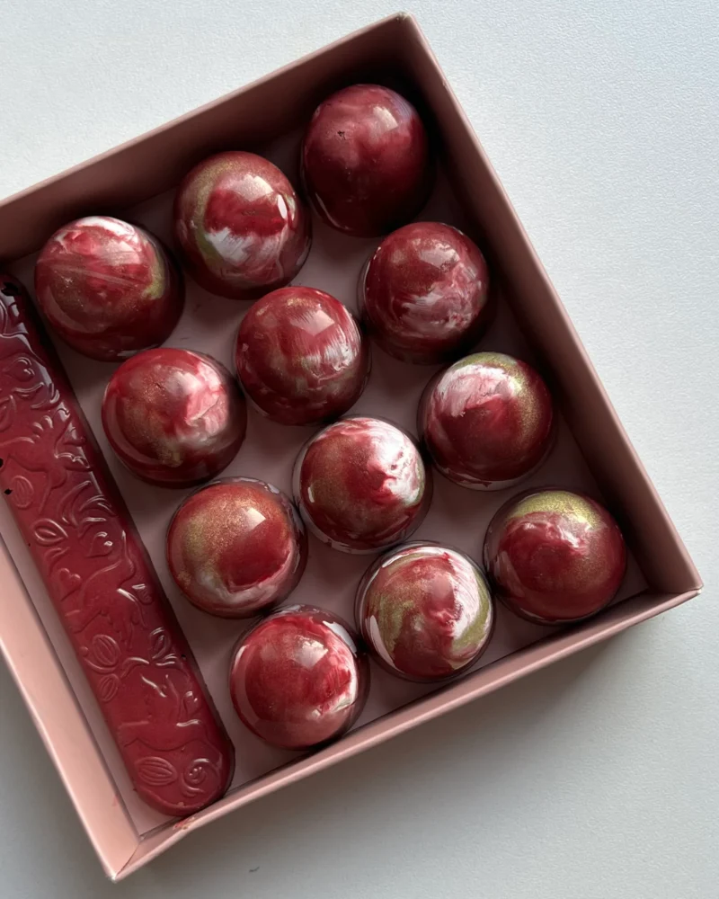 12 bonbons et une barre