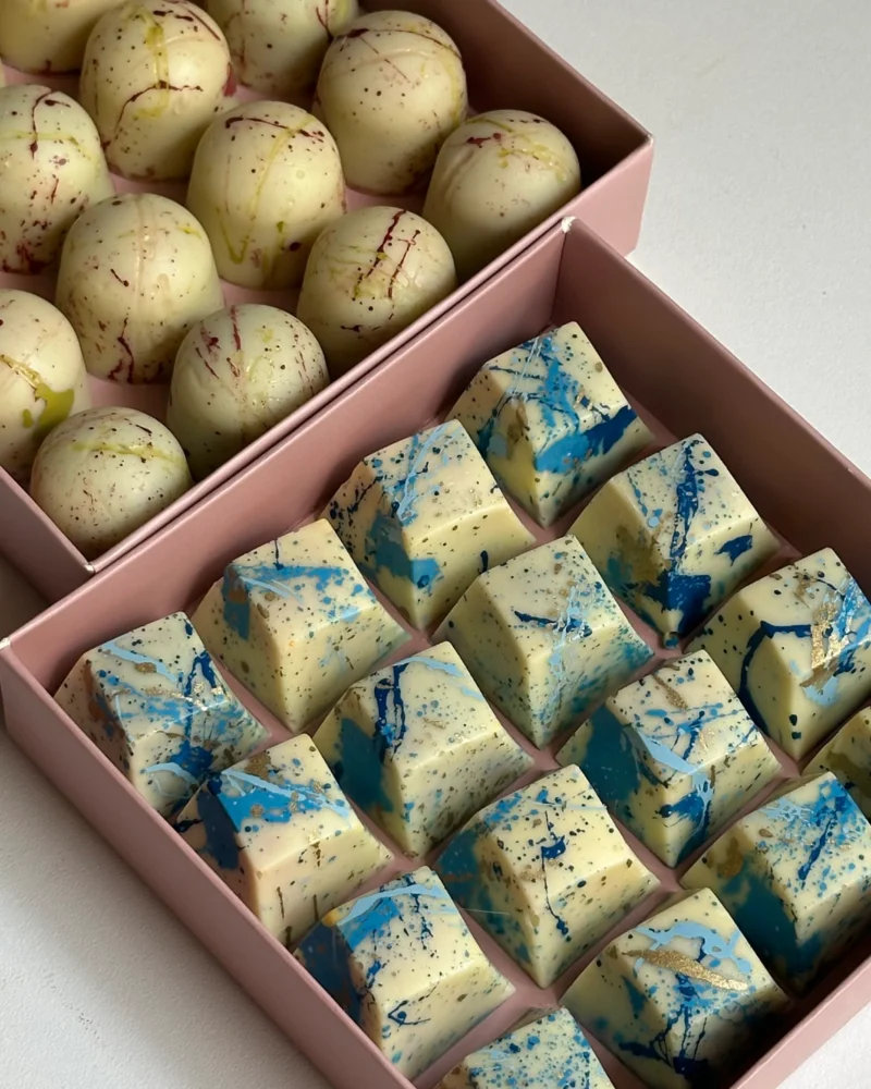 16 bonbons